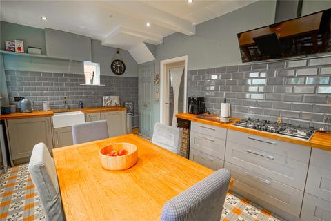 60 Brecks Crescent, Rotherham, S65 3HU