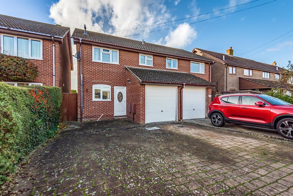 Thorney Road, Emsworth, PO10 3 bed semidetached house £499,950