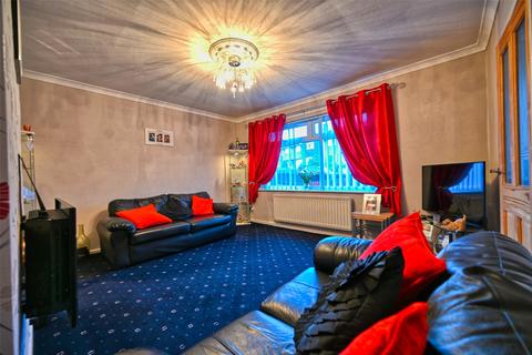 3 bedroom semi-detached house for sale - Selby Crescent, Darlington, DL3