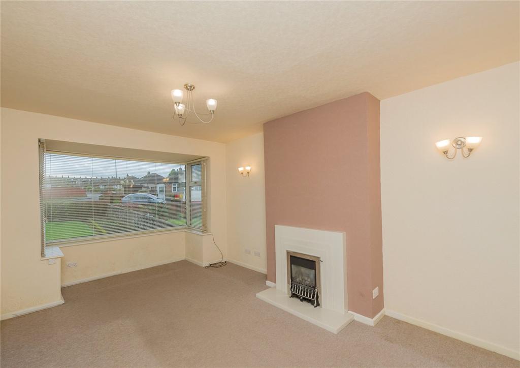 Warwick Road, East Bowling, Bradford... 2 bed bungalow £135,000