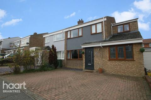 14 Elm Walk, Rayne, Braintree, CM77 6ES