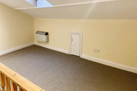 1 bedroom apartment to rent, Bradford Road, Brighouse, West Yorkshire, HD6
