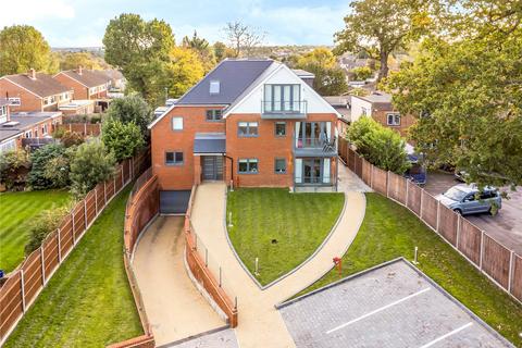 undefined, The Causeway, Potters Bar, Hertfordshire, EN6