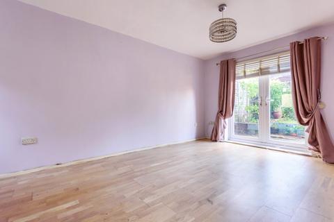 3 bedroom terraced house for sale - Oakengates, Bracknell, Berkshire, RG12