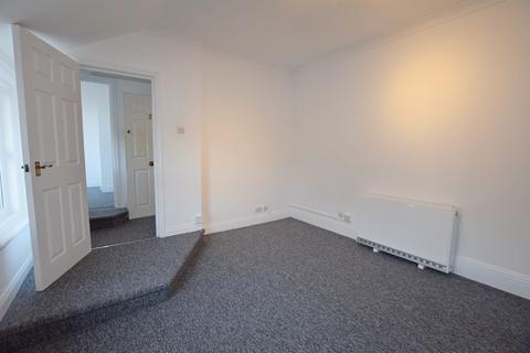 1 bedroom flat to rent, Glencathara Road, Bognor Regis, PO21