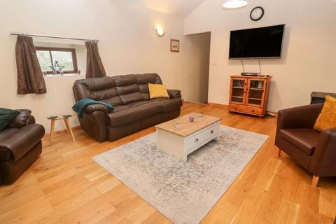 4 bedroom bungalow to rent, The Piggery, Black Rock, Camborne