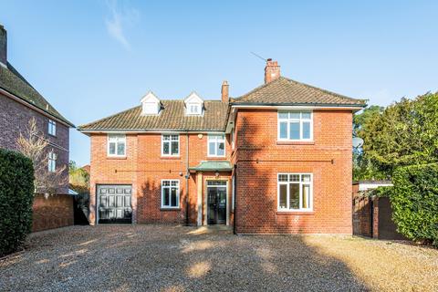 6 bedroom detached house for sale - Newmarket Road, Norwich