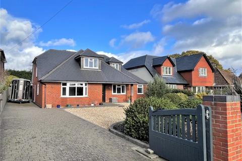 4 bedroom detached house for sale - Rollestone Road, Holbury