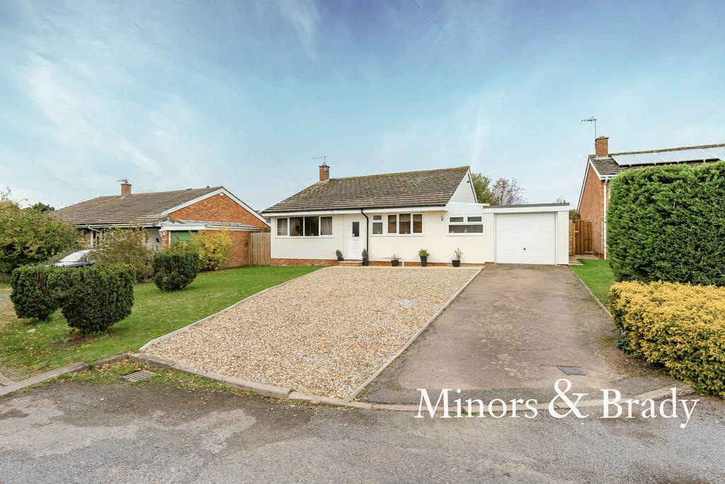 Merlin Close, Hoveton 3 bed detached bungalow for sale £425,000