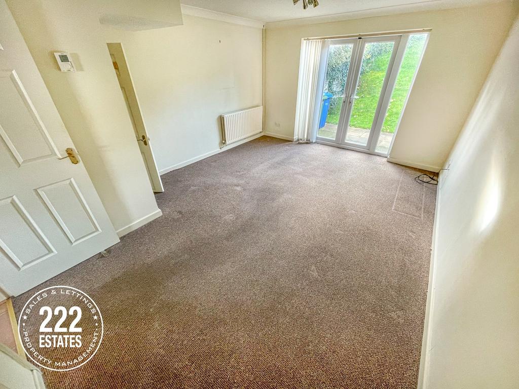 Greenfields Avenue, Appleton... 2 bed mews £225,000