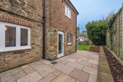 Guildford Lodge Eridge Road, Crowborough, TN6 2SL