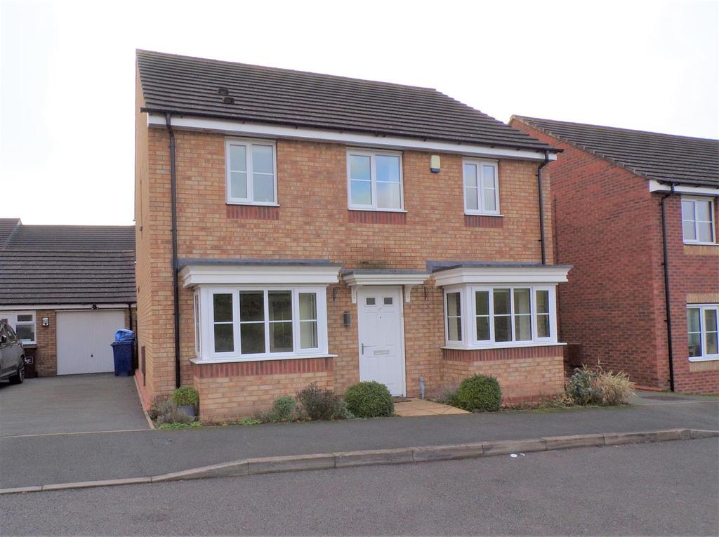 Levett Grange, Rugeley 4 bed detached house £335,000