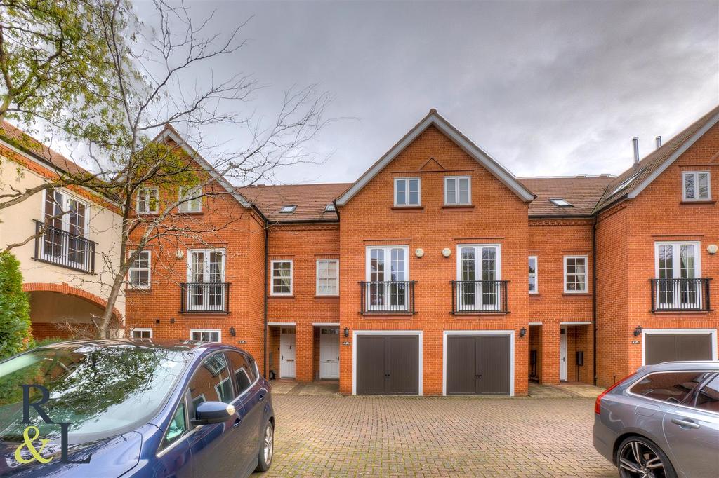 Edwalton Mews Village Street... 3 bed townhouse £1,250 pcm (£288 pw)