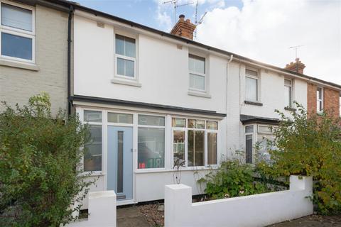18 Acton Road, Whitstable, CT5 1JH