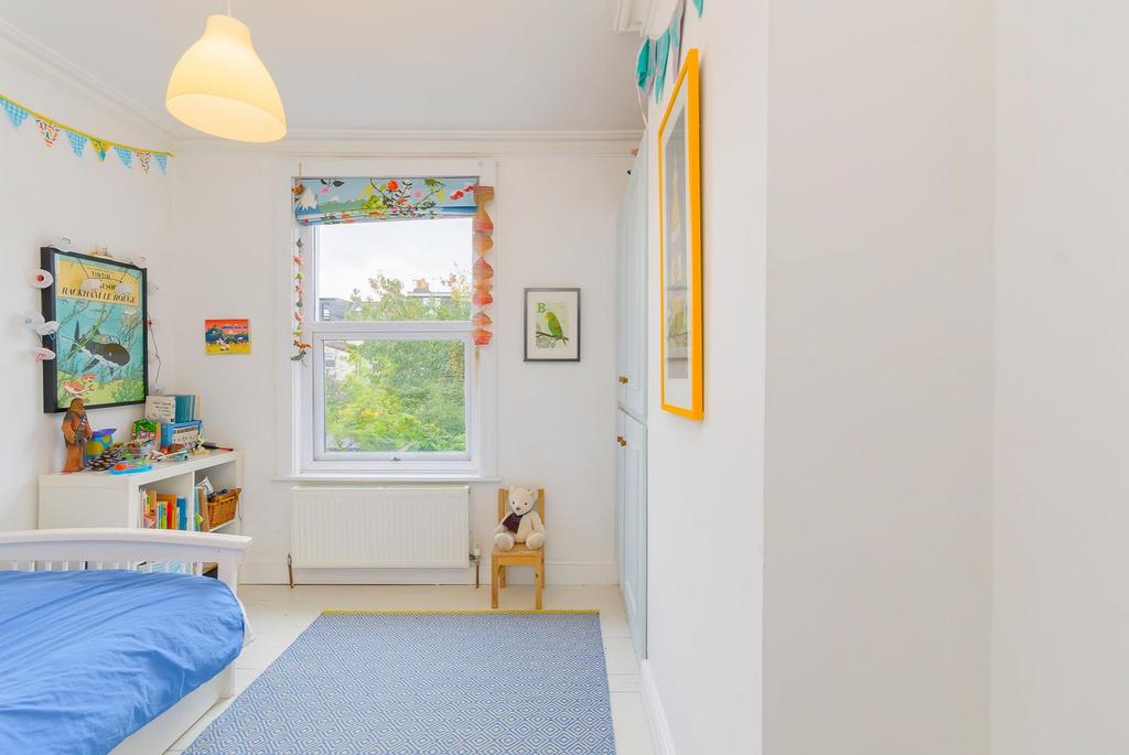 EUNEVAECURB23 - Bedroom G.jpg