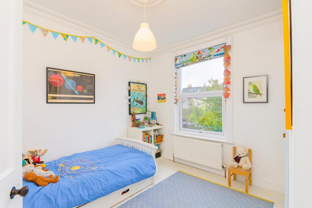 EUNEVAECURB23 - Bedroom F.jpg