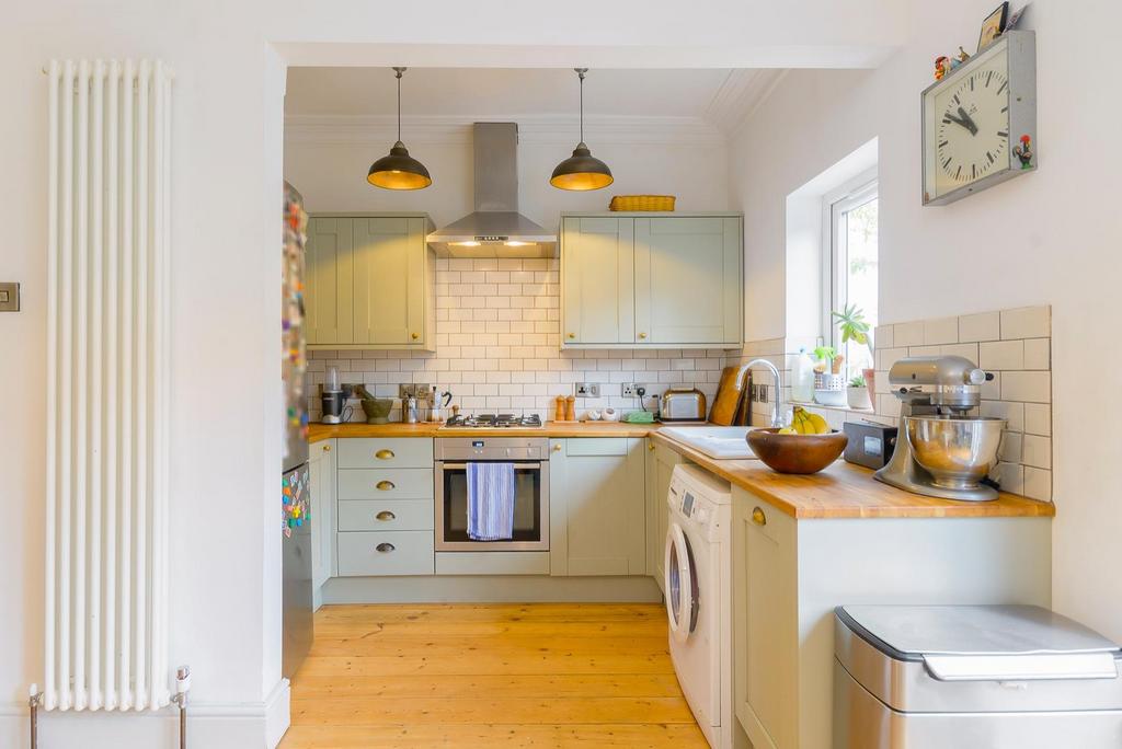 EUNEVAECURB23 - Kitchen.Diner F.jpg