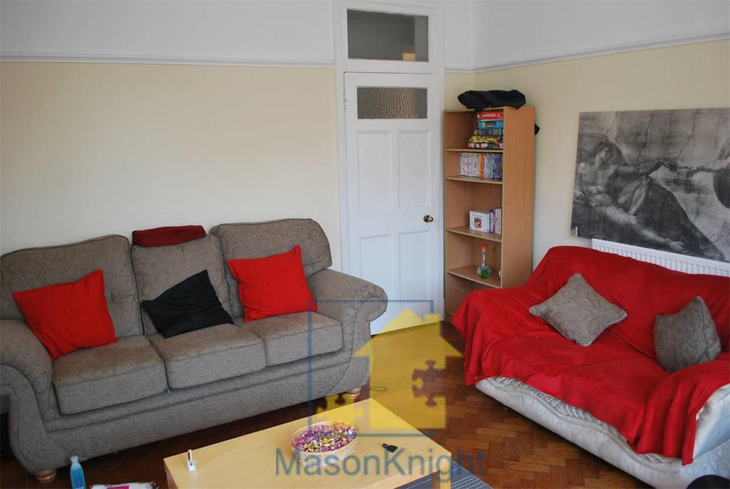 2023/2024 ACADEMIC YEAR 3 Double Bedroom Mansion Flat on Hagley Road