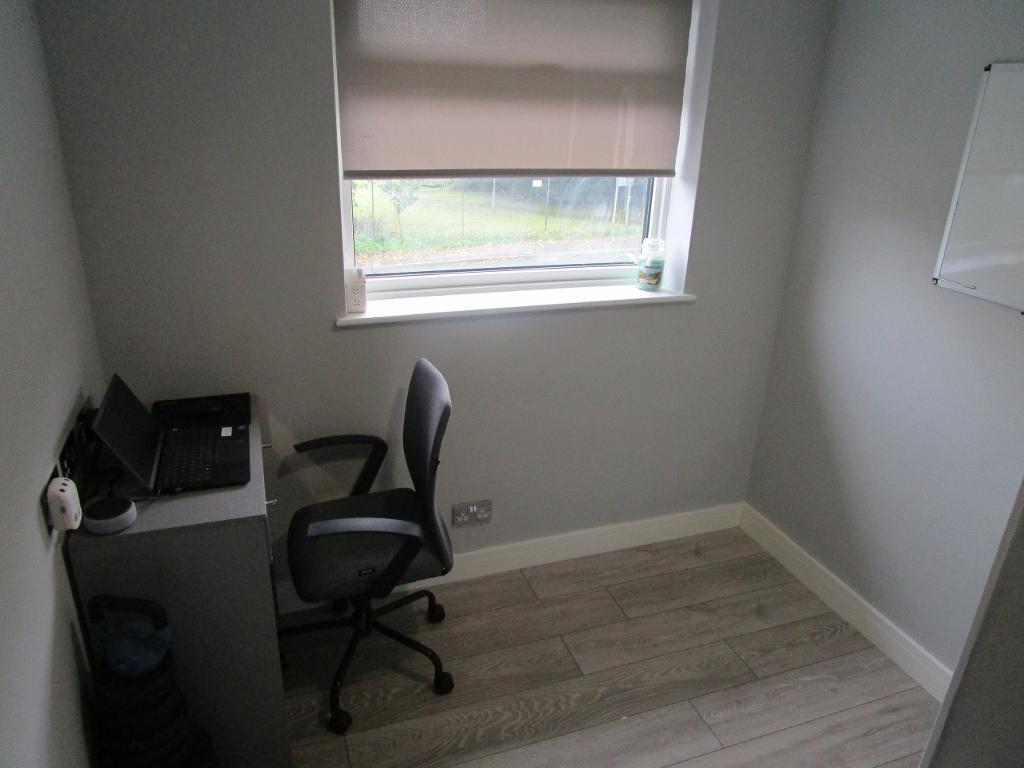 3rd Bedroom  Single/Office/Dressing Room