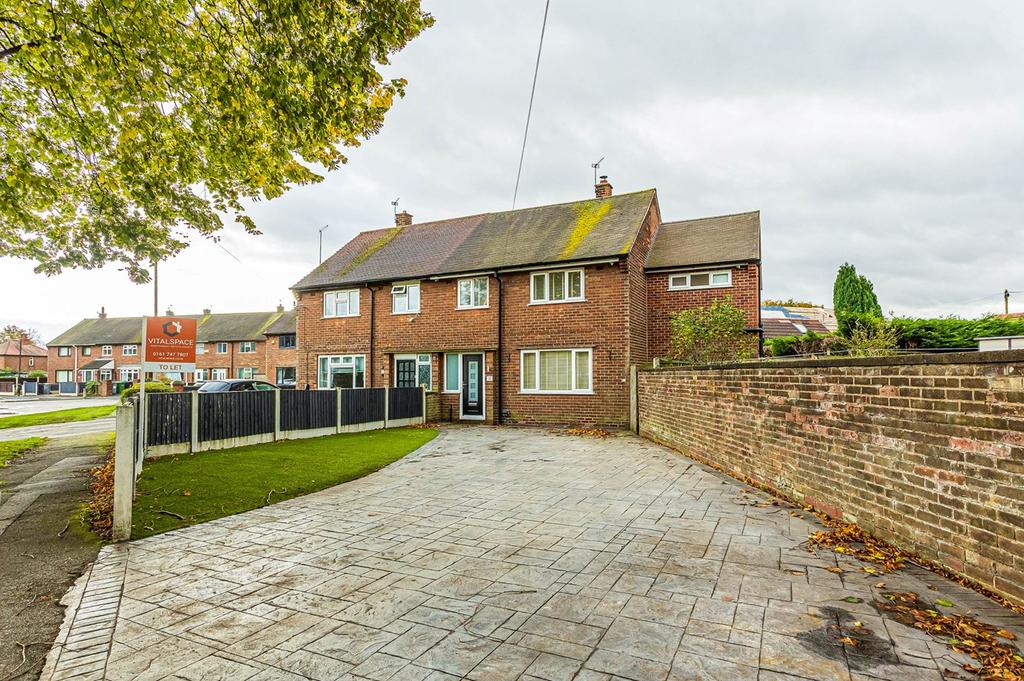 Hallcroft, Partington, Manchester, M31 4 bed semidetached house £1,250 pcm (£288 pw)