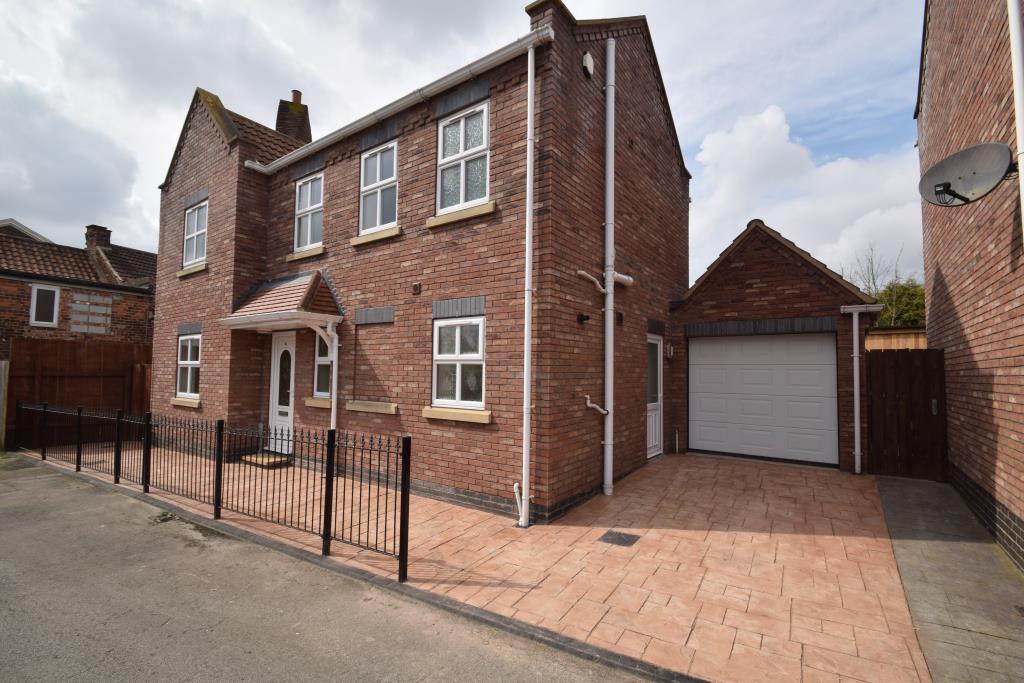 Church Street, Sutton, Hull, HU7 4 bed detached house to rent £895
