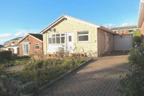 2 bedroom bungalow for sale - Westwood View, Crawcrook, Ryton, Tyne and Wear, NE40 4HR