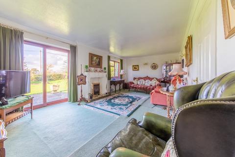 3 bedroom bungalow for sale - Oldwood Common, Tenbury Wells, WR15