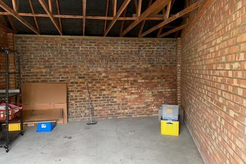 Garage to rent - Allendale Close, London, SE5