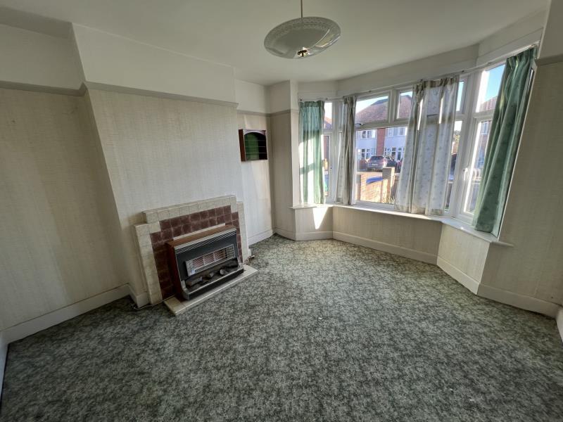 ASHCROFT ROAD, IPSWICH, IP1 6AD 3 bed terraced house £240,000