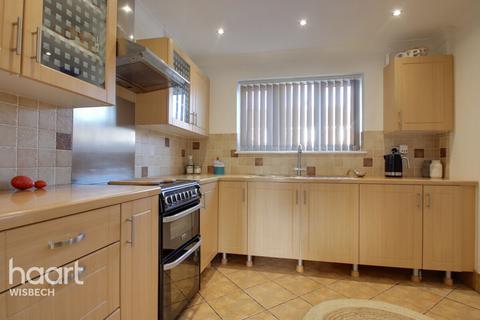 13 Cocketts Drive, Wisbech, PE13 2JS