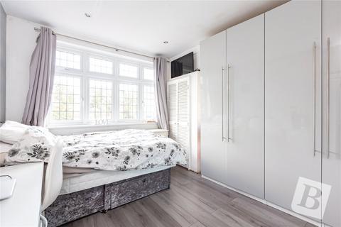 50 Mount Pleasant Road, Romford, RM5 3YL