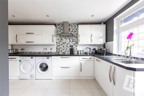 50 Mount Pleasant Road, Romford, RM5 3YL