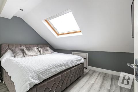 50 Mount Pleasant Road, Romford, RM5 3YL