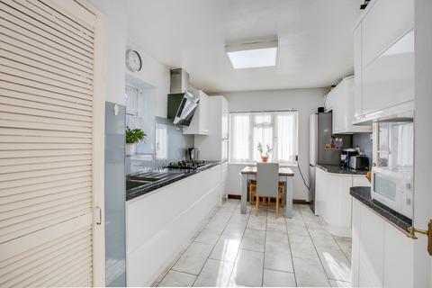66 Ringway, Southall, UB2 5ST