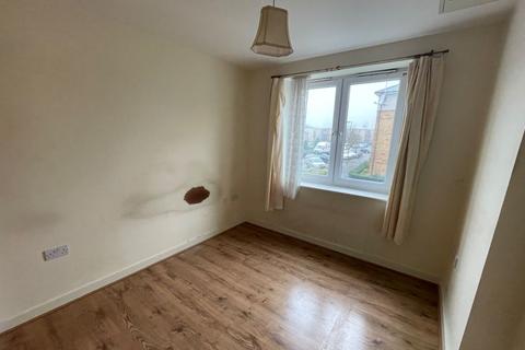 2 bedroom flat for sale - Apartment 5 Hertford House, Taywood Road, Northolt, Middlesex, UB5 6GD