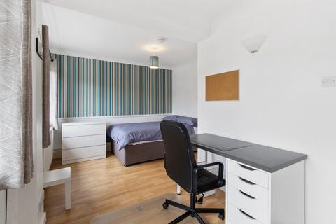 undefined, Wallcroft Close, Worcester WR2