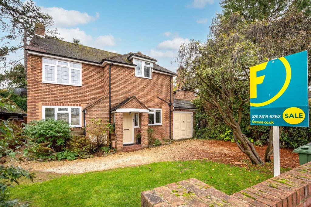 Mossy Vale, Maidenhead, SL6 4 bed detached house £1,100,000