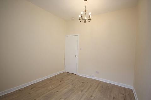 1 bedroom flat to rent, Holmlea Road, Cathcart, Glasgow - Available Now!