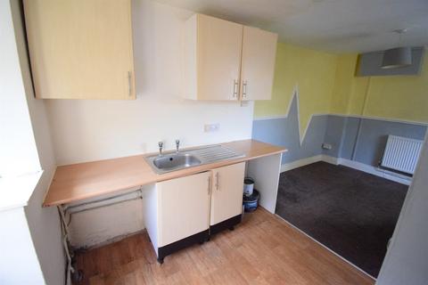 1 bedroom end of terrace house to rent, Atlanta Buildings, Caerphilly Road, Caerphilly