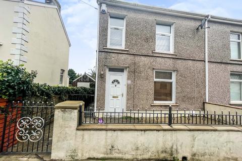 35 Bolgoed Road, Pontarddulais, Swansea, SA4 8JF