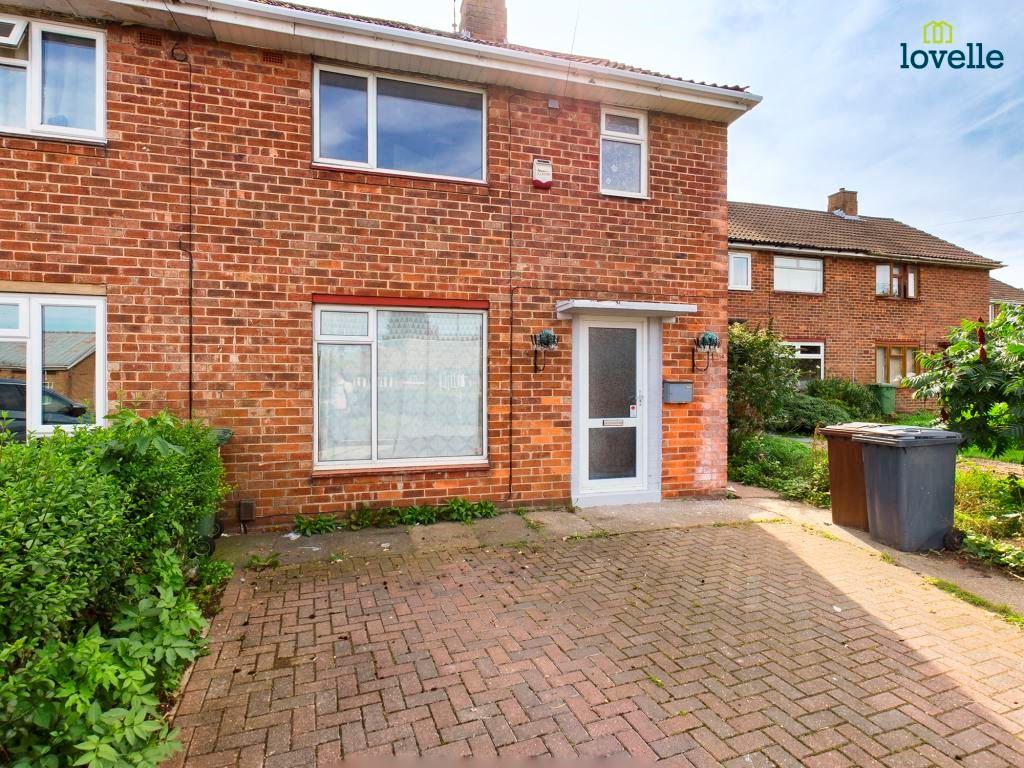 Carlton Grove, Lincoln, Lincolnshire... 3 bed semidetached house £