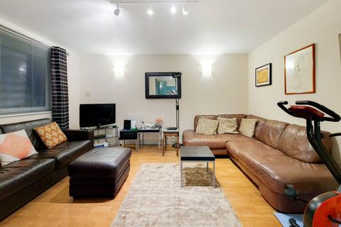 1 bedroom flat for sale - Caledonian Road, Islington, London, N1