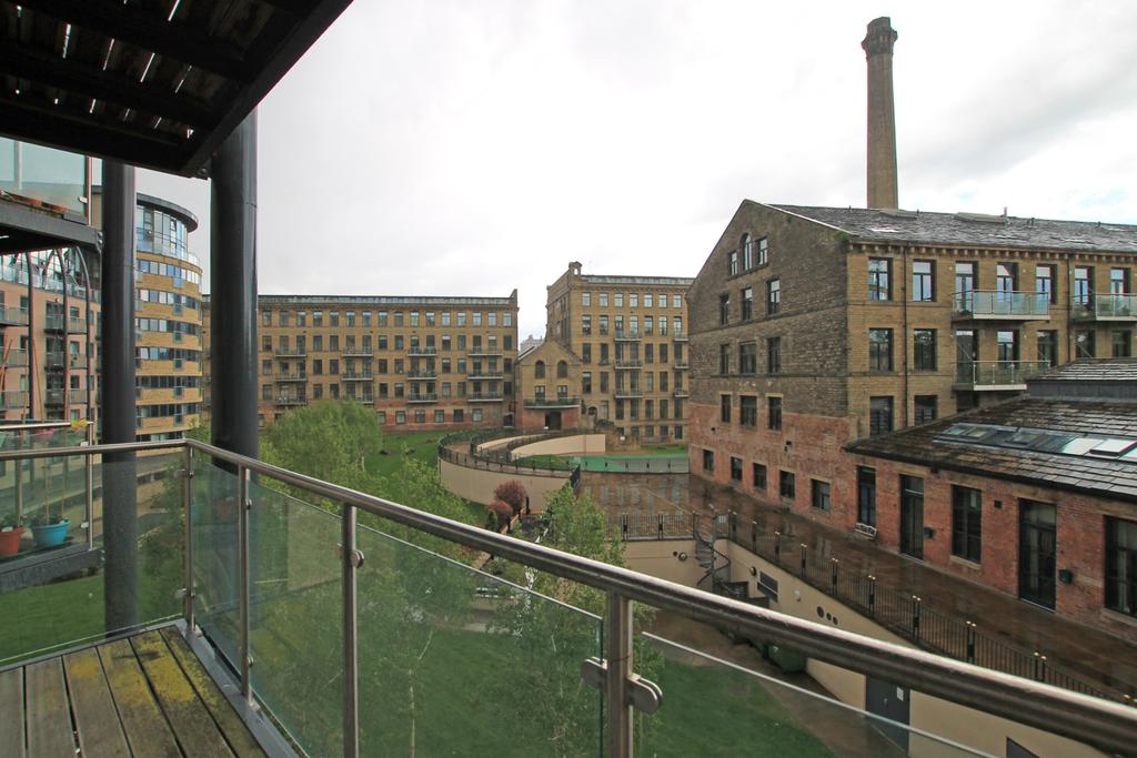 Victoria Mills, Salts Mill Road, Shipley, Bradford, BD17 1 bed flat for