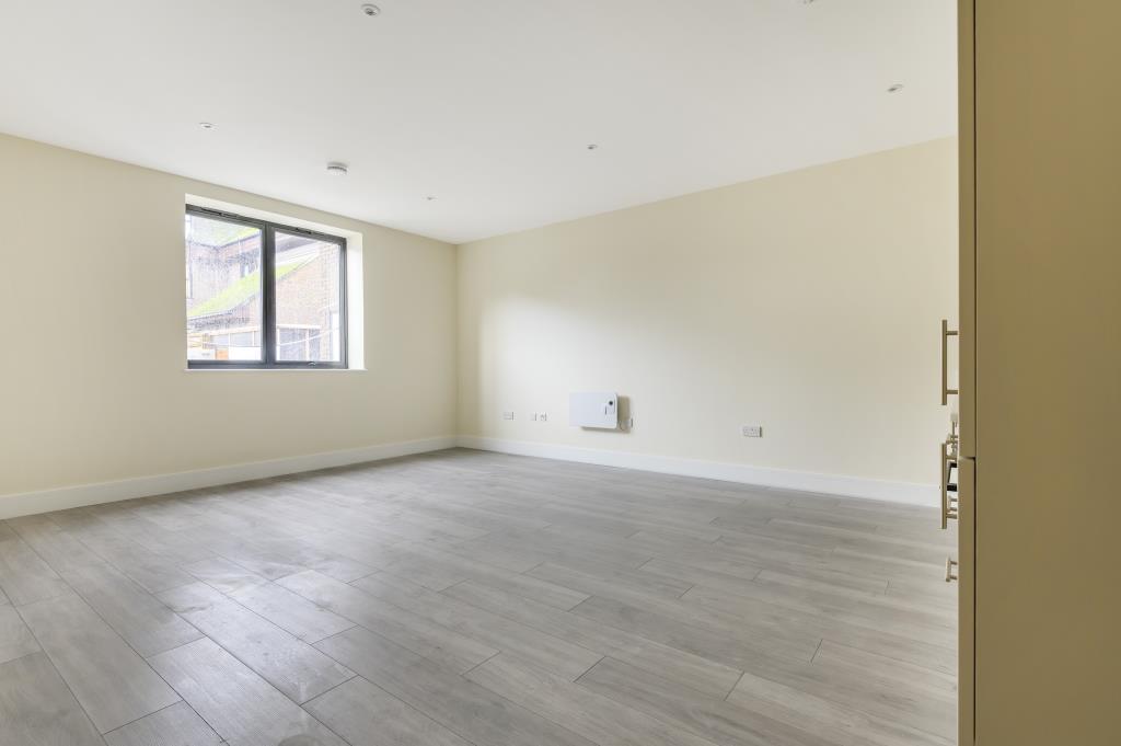 Apartment 2, Anne Boleyn House, Ewell Road, Cheam, Sutton, SM3 2 bed