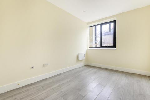 2 bedroom flat for sale, Apartment 2,  Anne Boleyn House,  Ewell Road,  Cheam,  Sutton,  SM3