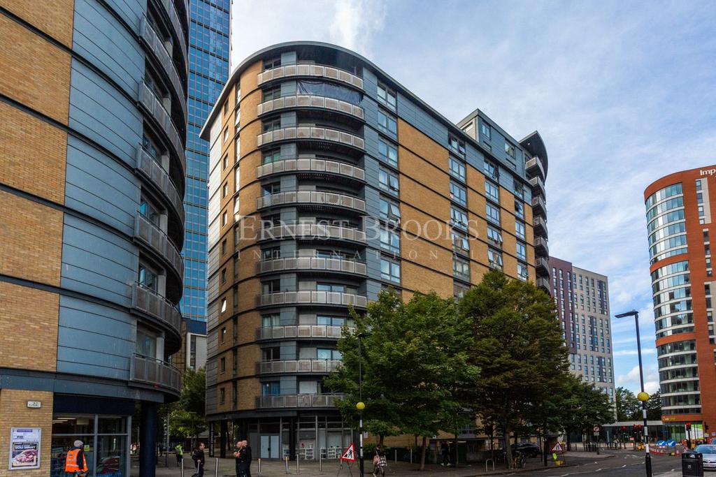 Trentham Court, Victoria Road, North... 1 bed apartment £275,000