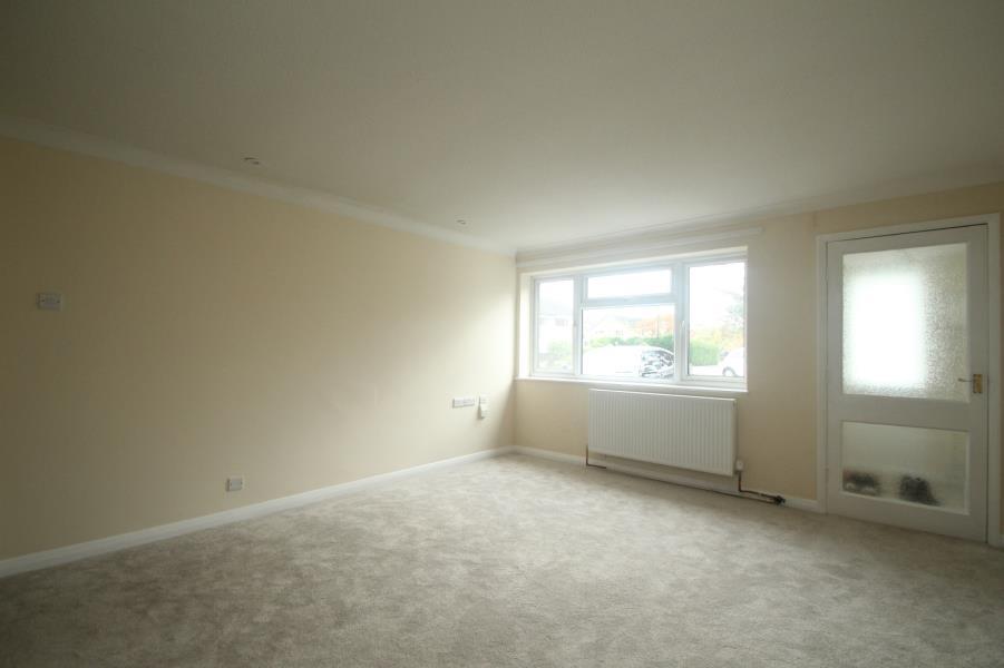 DENTDALE DRIVE, KNARESBOROUGH, HG5 0BE 2 bed semidetached house to