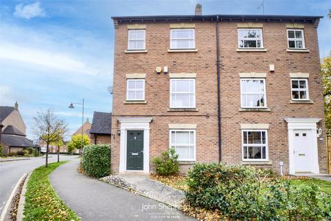3 bedroom semi-detached house for sale - Rumbush Lane, Dickens Heath, Solihull, West Midlands, B90