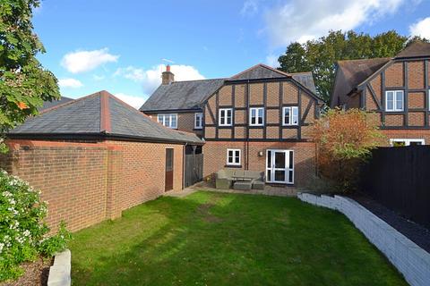 5 bedroom detached house for sale, Verwood