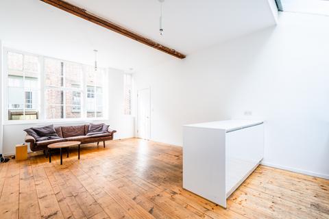 8 Temple Yard, London, E2 6QD